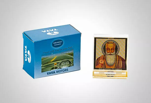 Decorative Idols & Frames - Guru Nanak