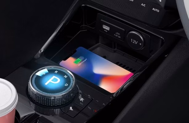 Wireless Smart Phone Charger