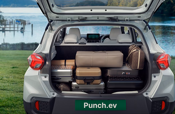 366 Liter Boot Space