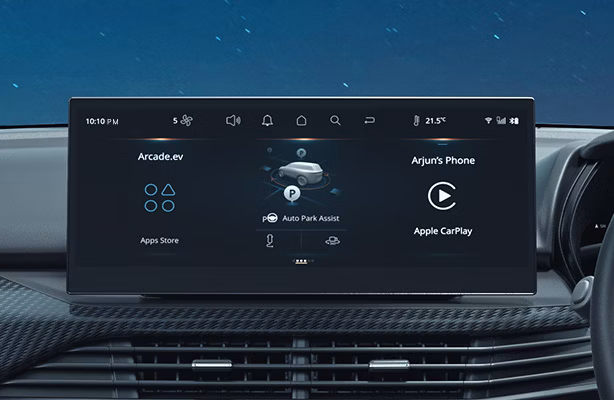 36.9cm Cinematic Infotainment Screen