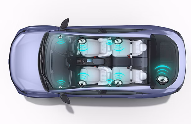 High quality speakers (9 speakers with subwoofer)