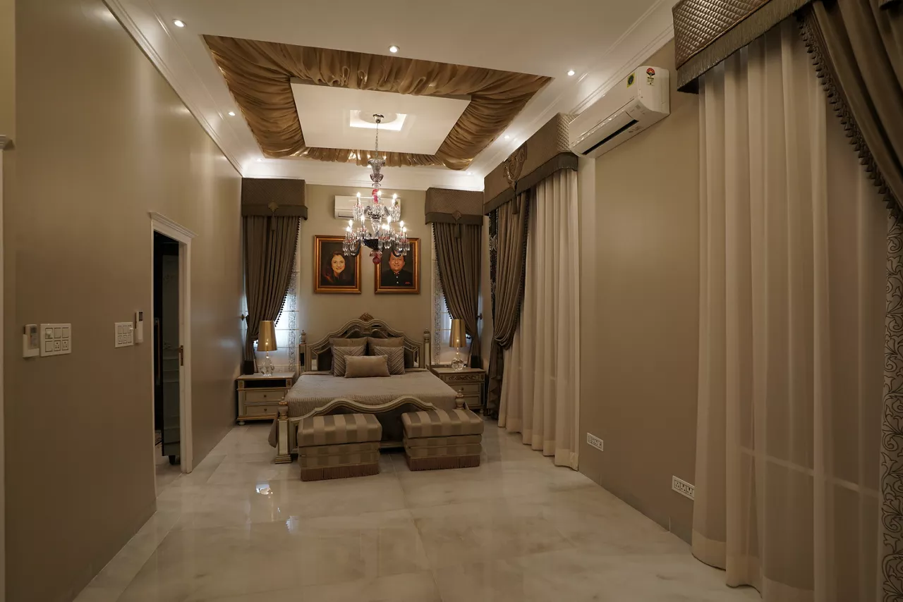 Luxurious Terrace Home