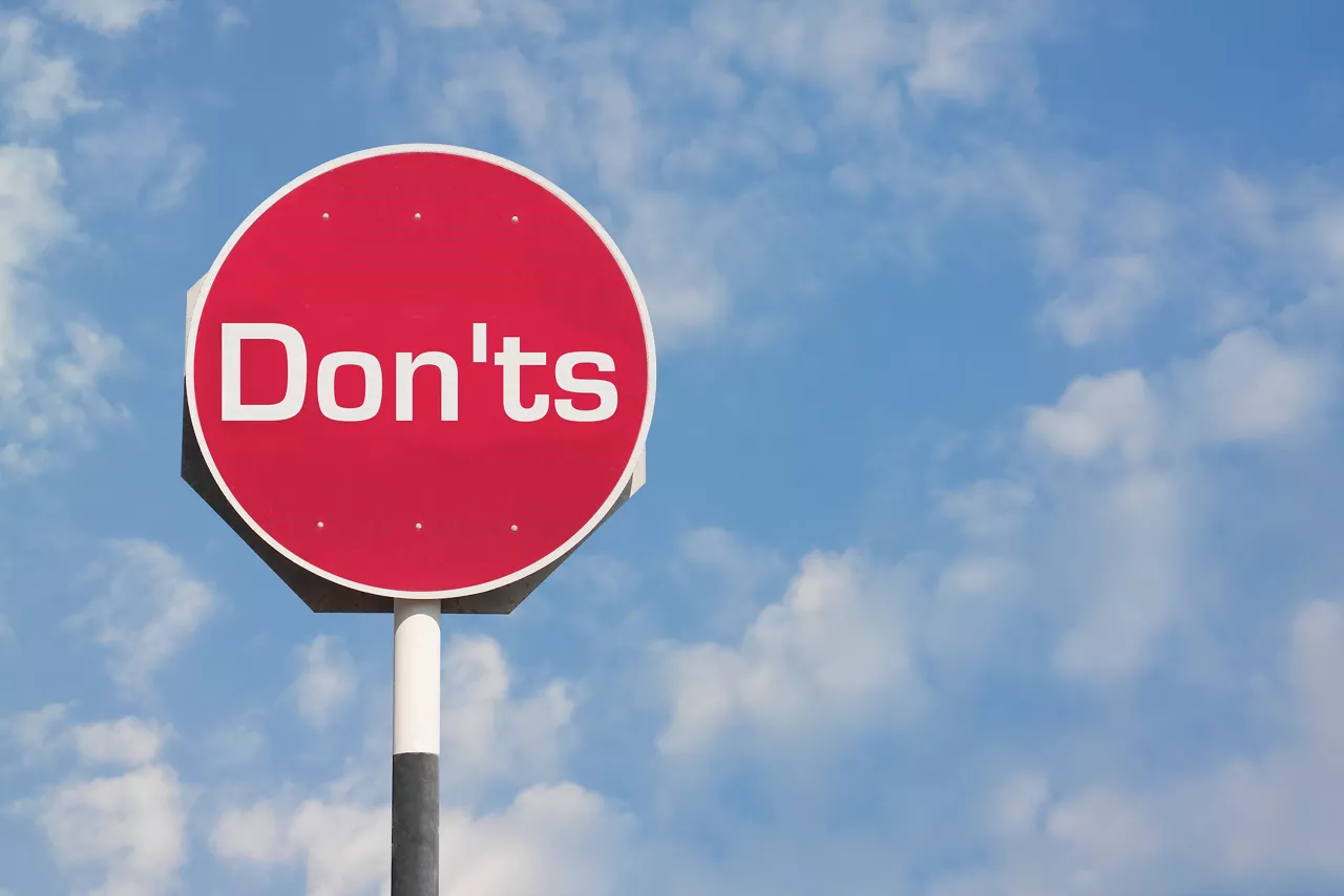Don'ts Sign