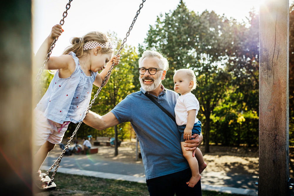 Mature age man with grandkids 