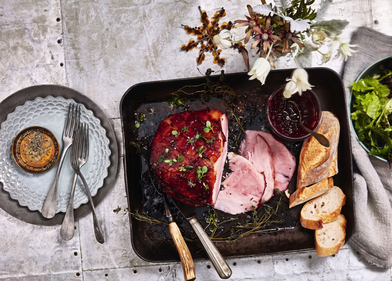 Cranberry, Black Pepper & Thyme Glazed Ham