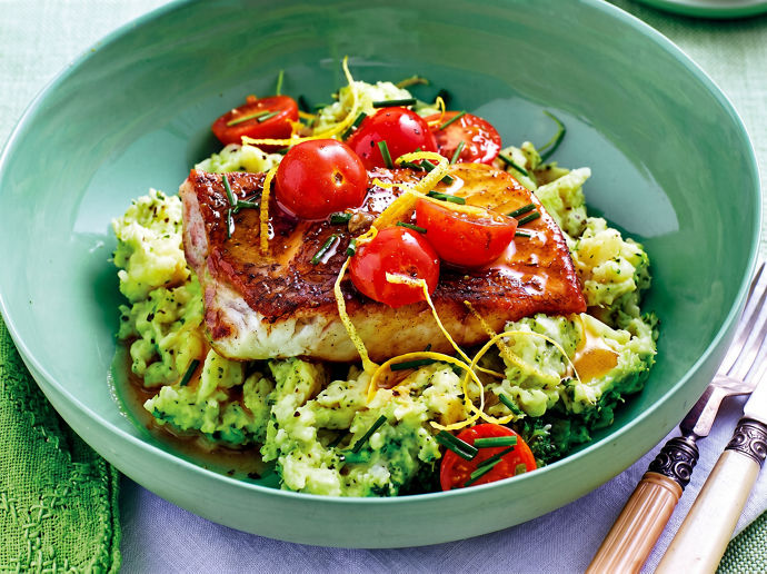 Pan-fried Fish with Broccoli Mash