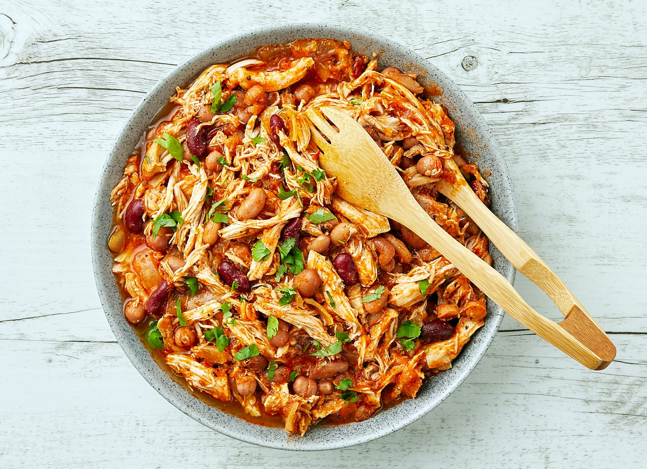 Simple Slow Cooker Pulled Chicken
